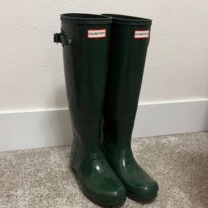 Hunter Dark Green Waterproof Boots